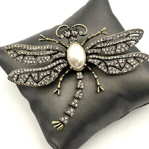 Heidi Daus Dragonfly Trembling Brilliance Brooch Mabe Pearl Swarovski Crystals